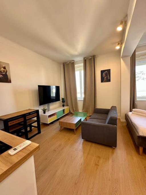 Britich 3D: Suite Spa Prive, Clim, Thermal/Artem Nancy Exterior photo